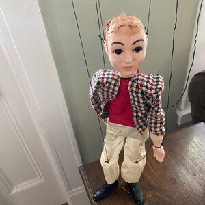 Hazelle Marionette Vintage String Puppet Airplane Control Man in checked shirt